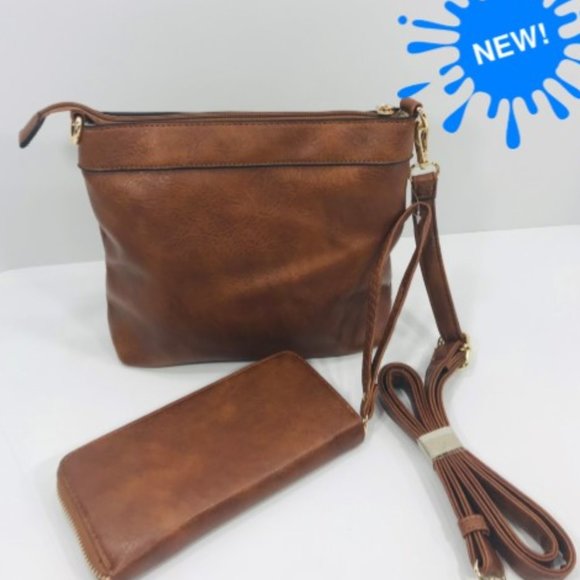 50% OFF  NEW Soft Leather crossbody bag + wallet - Picture 1 of 8